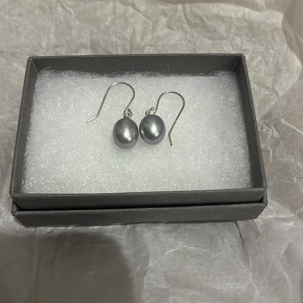 Grey Freshwater Pearl Drop Earrings